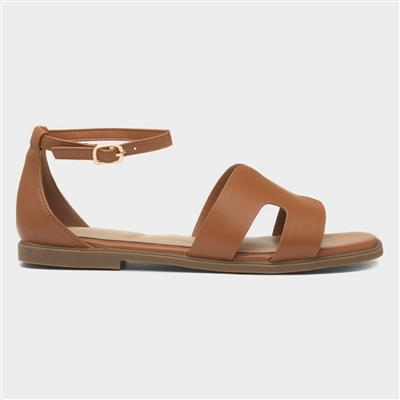 Bay Milled Womens Tan Buckle Sandal