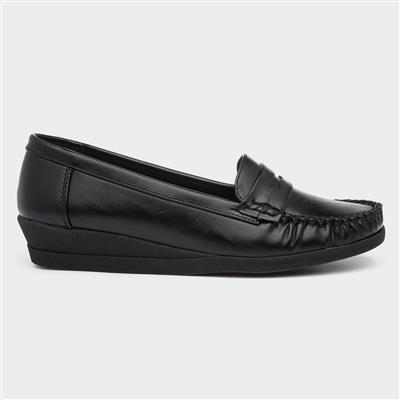 black leather ladies moccasin shoes