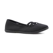 womens black canvas pumps