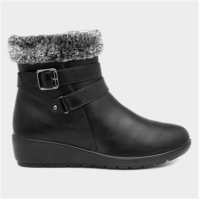 Julia Womens Black Faux Fur Ankle Boot