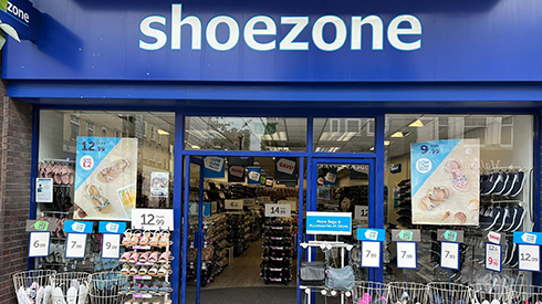 Shoe Shops in [Ilford] (1019) Shoe Zone